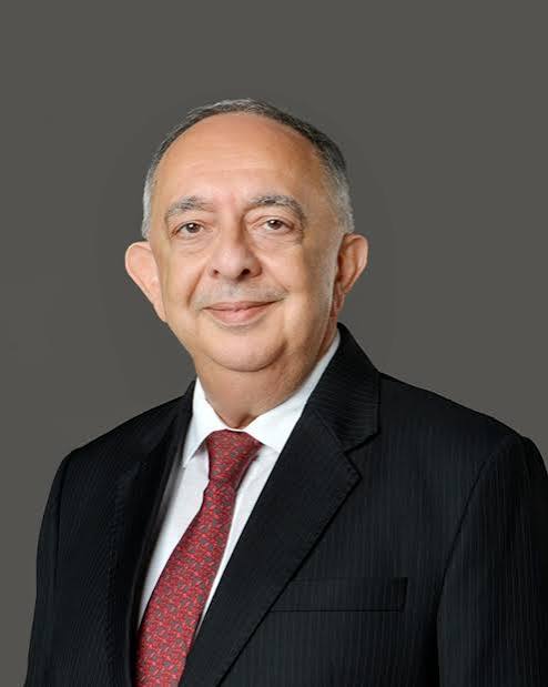 Professor
